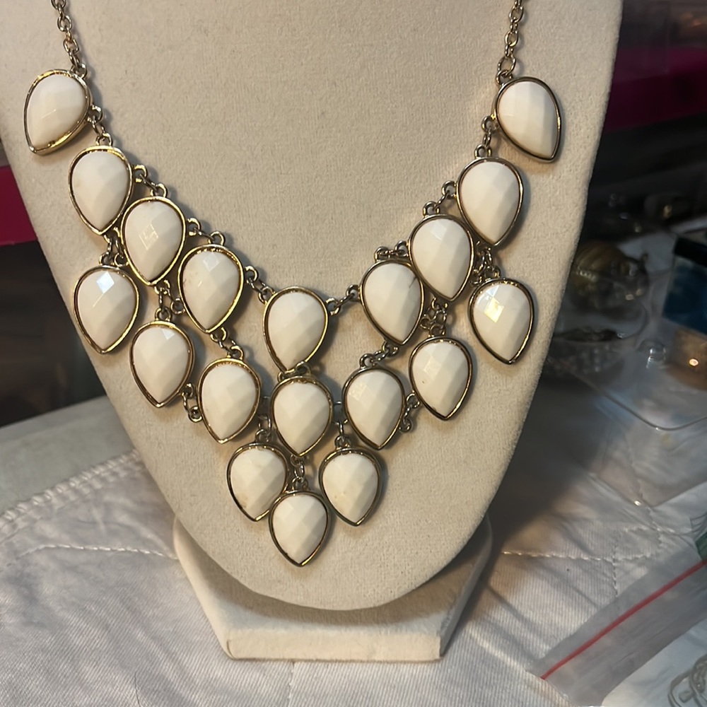 🎁 statement necklace Raindrops Stone Design